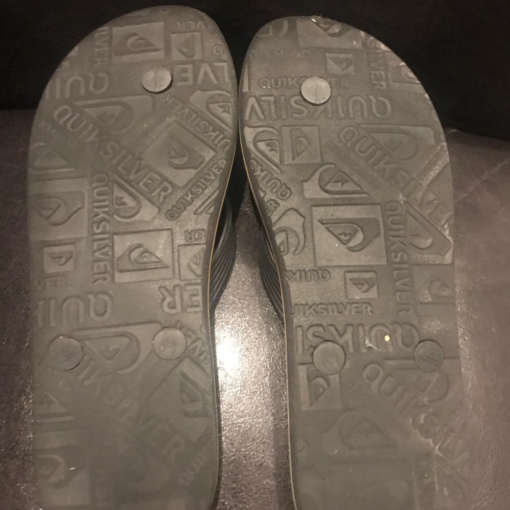 Quicksilver Rasta Flip Flops ❤️💚💛 - Picture 3 of 4
